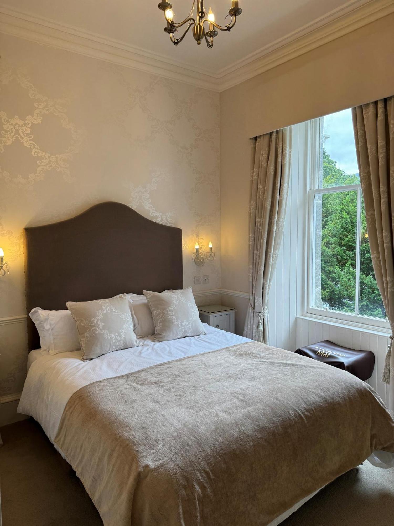 Отель Wellwood Manor Питлохри Экстерьер фото